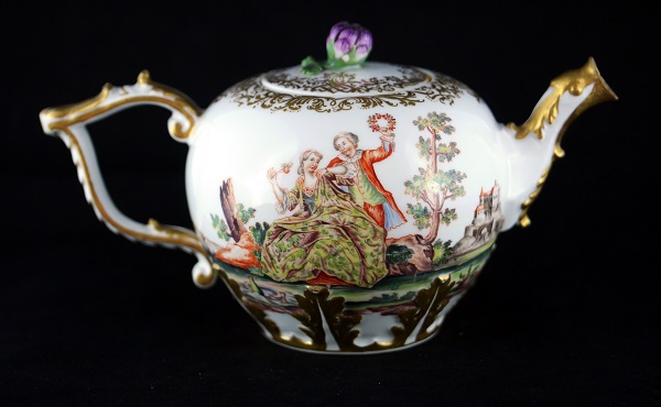 teiera-porcellana-meissen-1740-45-franz-ferdinand-mayer