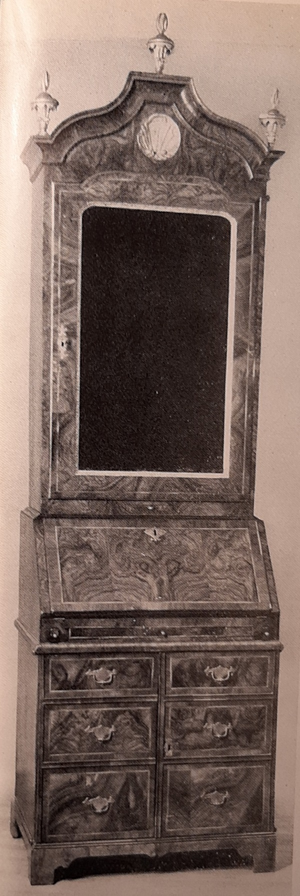 bookcase-gran-bretagna-1730